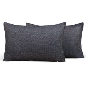 Dekoracyjna poszewka w jodełkę 30 x 50 cm w kolorze granatowym