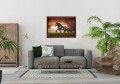 Plakat w ciemnej ramie