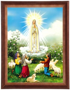 Obraz w ramie o tematyce religijnej w rozmiarze 30x40cm - Matka Boska Fatimska