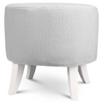 Tapicerowana pufa owalna 42x52x45 cm MAŁA w kolorze szarym - siedzisko z tkaniny imitującej futro, z drewnianymi nóżkami w kolorze białym