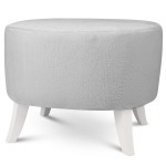Tapicerowana pufa owalna 52x62x46 cm ŚREDNIA w kolorze szarym - siedzisko z tkaniny imitującej futro, z drewnianymi nóżkami w kolorze białym