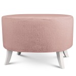 Tapicerowana pufa owalna 62x72x46 cm DUŻA w kolorze jasnoróżowym - siedzisko z tkaniny imitującej futro, z drewnianymi nóżkami w kolorze białym