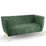 Sofa Lara z welurowej tkaniny w kolorze zielonym z przeszyciami i złotymi nogami