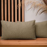 Dekoracyjna poszewka na poduszkę 30x50 cm w kolorze karmelowym z tkaniny szenilowej z teksturą