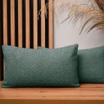 Dekoracyjna poszewka na poduszkę 30x50 cm w kolorze szałwiowym z tkaniny szenilowej z teksturą