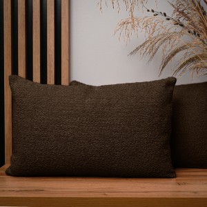 Dekoracyjna poszewka na poduszkę 40x60 cm w kolorze czekoladowym z tkaniny szenilowej z teksturą 