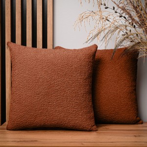 Dekoracyjna poszewka na poduszkę 45x45 cm w kolorze miedzianym z tkaniny szenilowej z teksturą