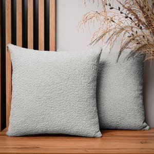 Dekoracyjna poszewka na poduszkę 45x45 cm w kolorze jasnoszarym z tkaniny szenilowej z teksturą