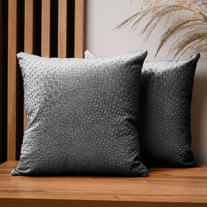 Dekoracyjna poszewka na poduszkę 40x40 cm w kolorze szarym z tkaniny welurowej z teksturą “kropelki”