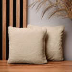 Dekoracyjna poszewka na poduszkę 30x30 cm w kolorze piaskowym z imitacji futra 