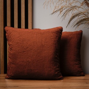 Dekoracyjna poszewka na poduszkę 40x40 cm w kolorze ciemnopomarańczowym z imitacji futra
