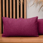 Dekoracyjna poszewka na poduszkę 40x80 cm w kolorze wiśniowym z tkaniny szenilowej z teksturą