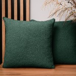 Dekoracyjna poszewka na poduszkę 50x50 cm w kolorze zielonym z tkaniny szenilowej z teksturą 
