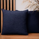 Dekoracyjna poszewka na poduszkę 50x50 cm w kolorze granatowym z tkaniny szenilowej z teksturą