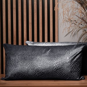 Dekoracyjna poszewka na poduszkę 40x80 cm w kolorze ciemnoszarym z tkaniny welurowej z teksturą “kropelki” 