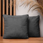 Dekoracyjna poszewka na poduszkę 35x35 cm w kolorze grafitowym z imitacji futra