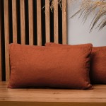 Dekoracyjna poszewka na poduszkę 30x50 cm w kolorze ciemnopomarańczowym z imitacji futra