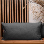 Dekoracyjna poszewka na poduszkę 40x80 cm w kolorze grafitowym z imitacji futra 