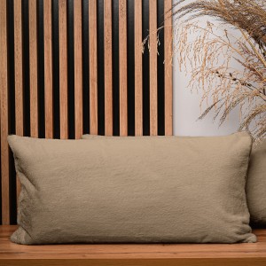 Dekoracyjna poszewka na poduszkę 40x80 cm w kolorze jasnobrązowym z imitacji futra