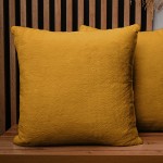 Dekoracyjna poszewka na poduszkę 55x55 cm w kolorze żółtym z imitacji futra