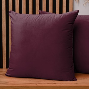 Dekoracyjna poszewka na poduszkę 60x60 cm w kolorze ciemnoczerwonym z tkaniny welurowej
