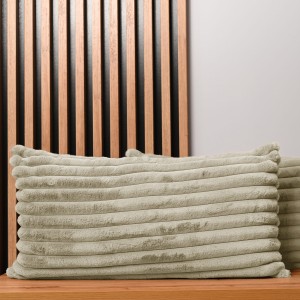 Dekoracyjna poszewka na poduszkę 40x80 cm w kolorze piaskowym z imitacji futra z przeszyciami