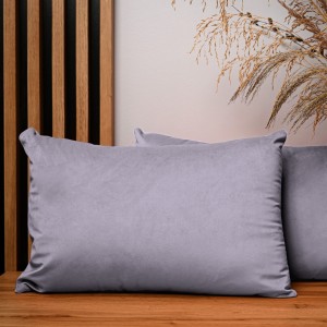 Dekoracyjna poszewka na poduszkę 40x60 cm w kolorze liliowym z tkaniny welurowej